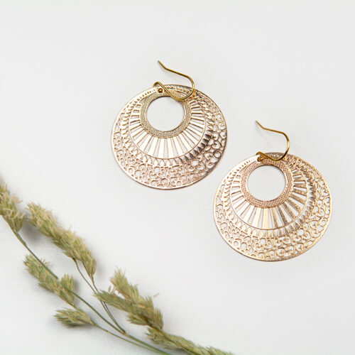 "Creolen" aus edlem Metall in Gold