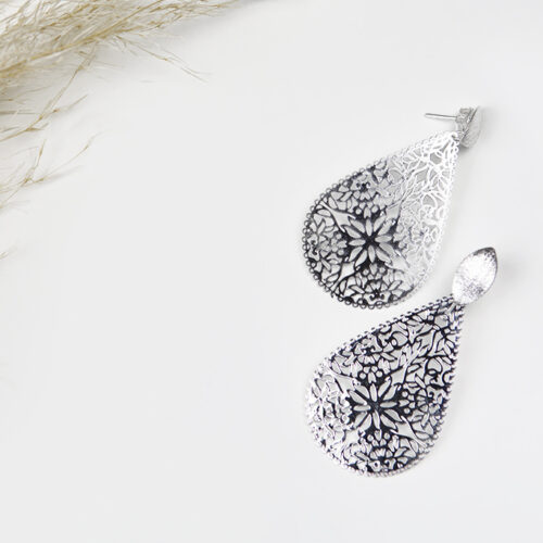 "Blumenwiese" aus edlem Metall in Silber
