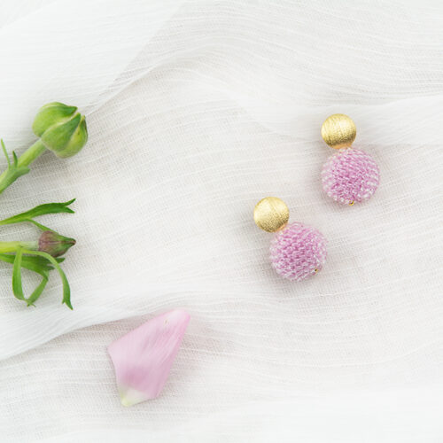 "Beeren" aus Glasperlen in Rosa