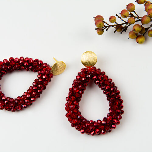 "Creolen" aus Perlen in Dunkelrot