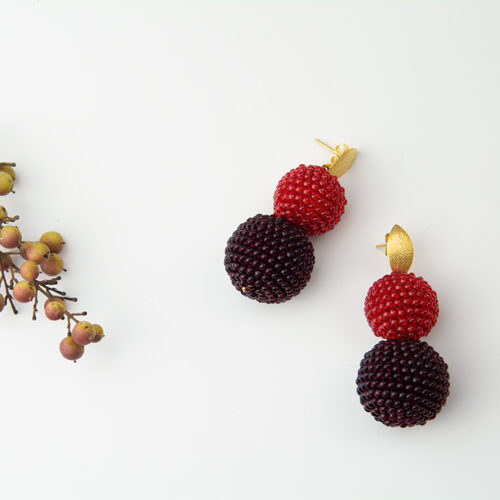 "Beeren Komposition" aus Glasperlen in Rot