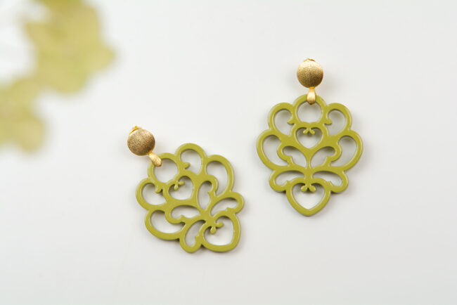 "Lilie" in Frühlingsgrün