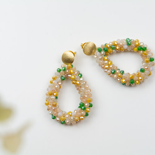 "Creolen" aus Perlen in Grün, Gelb, Weiß